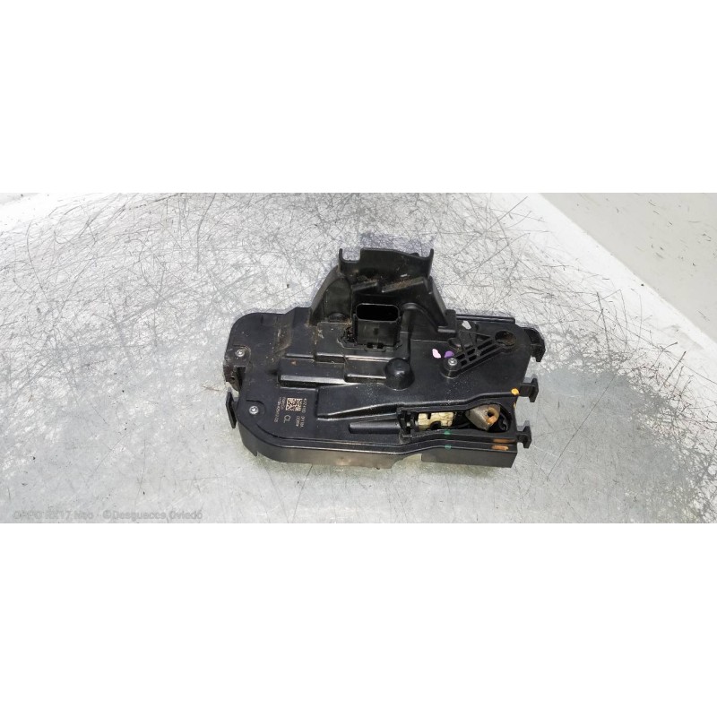Recambio de motor cierre centralizado trasero derecho para ford fiesta (ce1) trend referencia OEM IAM H1BAA26412CB  5P