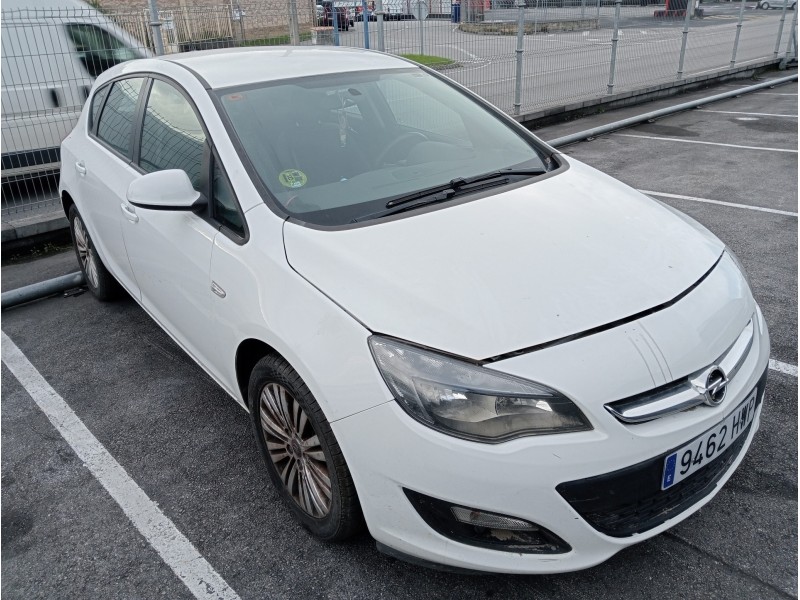 opel astra j lim. del año 2014