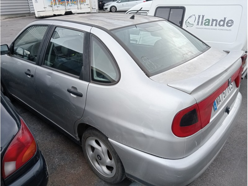 seat cordoba berlina (6k2) del año 1999