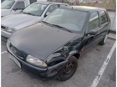 ford fiesta berlina del año 1998
