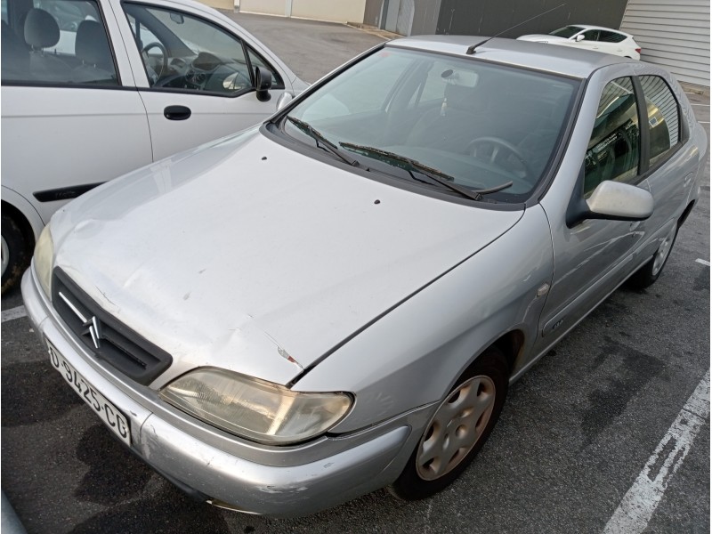 citroen xsara berlina del año 2000