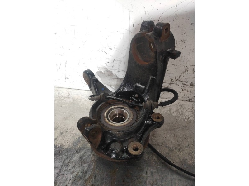 Recambio de mangueta delantera izquierda para peugeot 207 sport referencia OEM IAM   