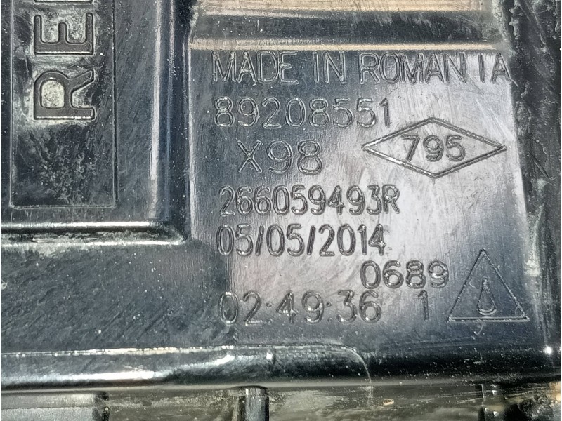 Recambio de piloto delantero derecho para renault clio iv societé referencia OEM IAM 89208551  