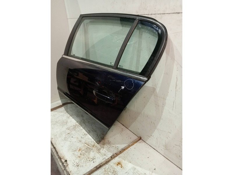 Recambio de puerta trasera izquierda para opel signum básico referencia OEM IAM  5P 