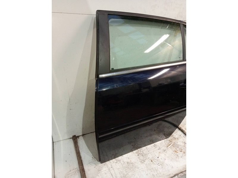 Recambio de puerta trasera izquierda para opel signum básico referencia OEM IAM  5P 