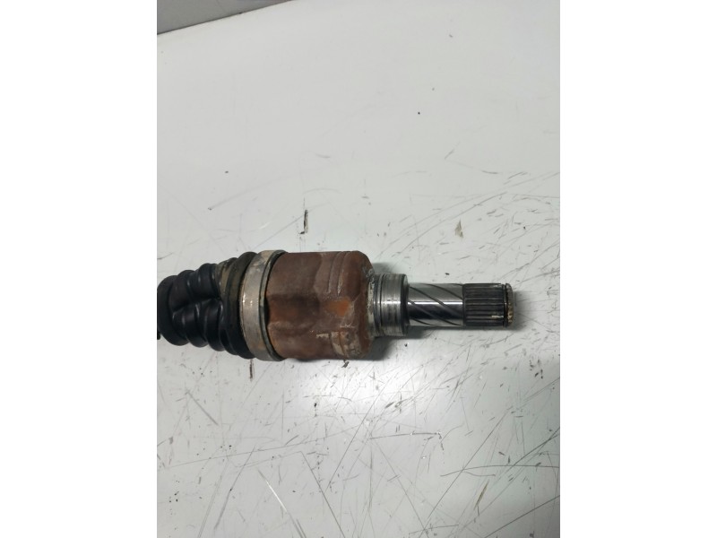Recambio de transmision delantera izquierda para renault clio iv societé referencia OEM IAM 391017355R  