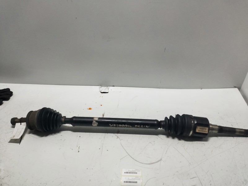 Recambio de transmision delantera derecha para chrysler voyager (gs) referencia OEM IAM P04808540  