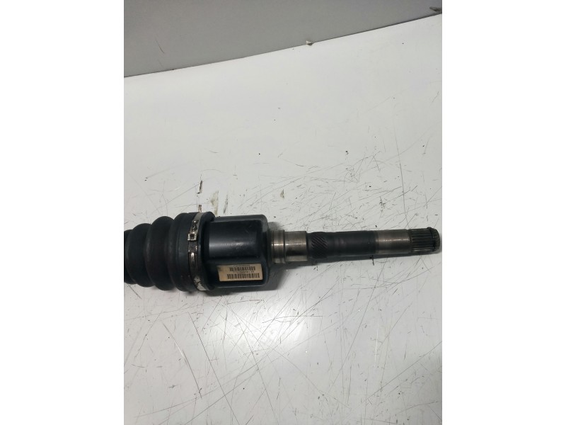 Recambio de transmision delantera derecha para chrysler voyager (gs) referencia OEM IAM P04808540  