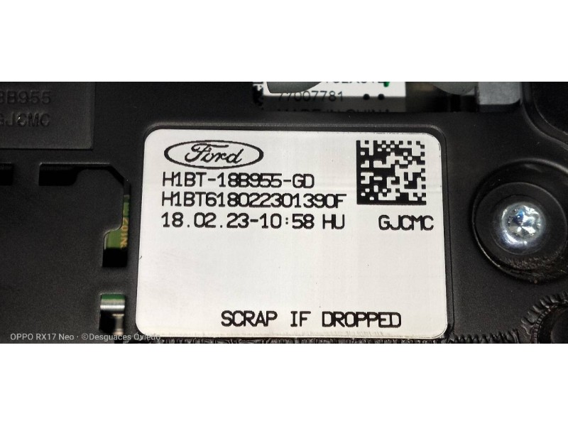Recambio de pantalla multifuncion para ford fiesta (ce1) trend referencia OEM IAM H1BT18B955GD  