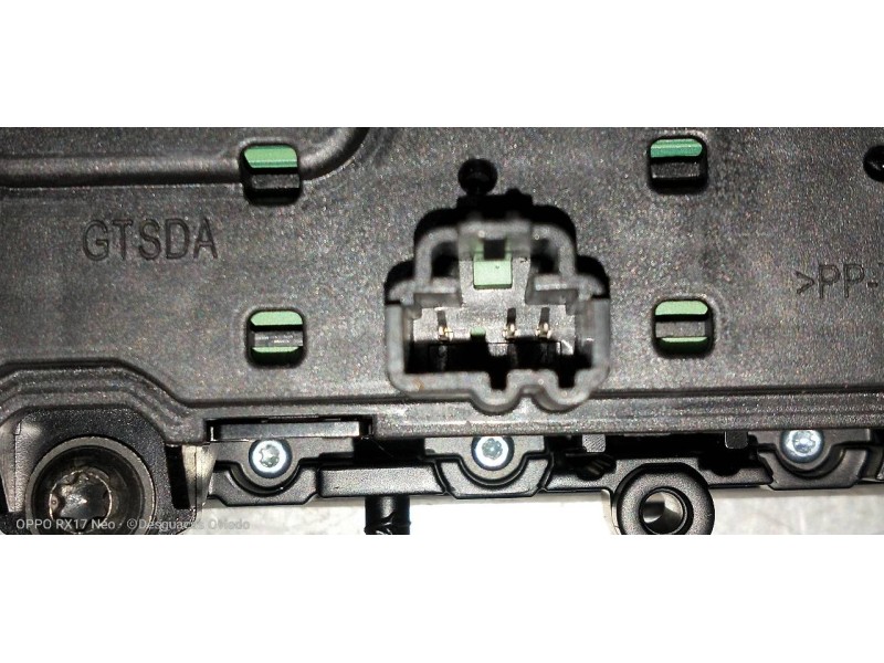Recambio de pantalla multifuncion para ford fiesta (ce1) trend referencia OEM IAM H1BT18B955GD  