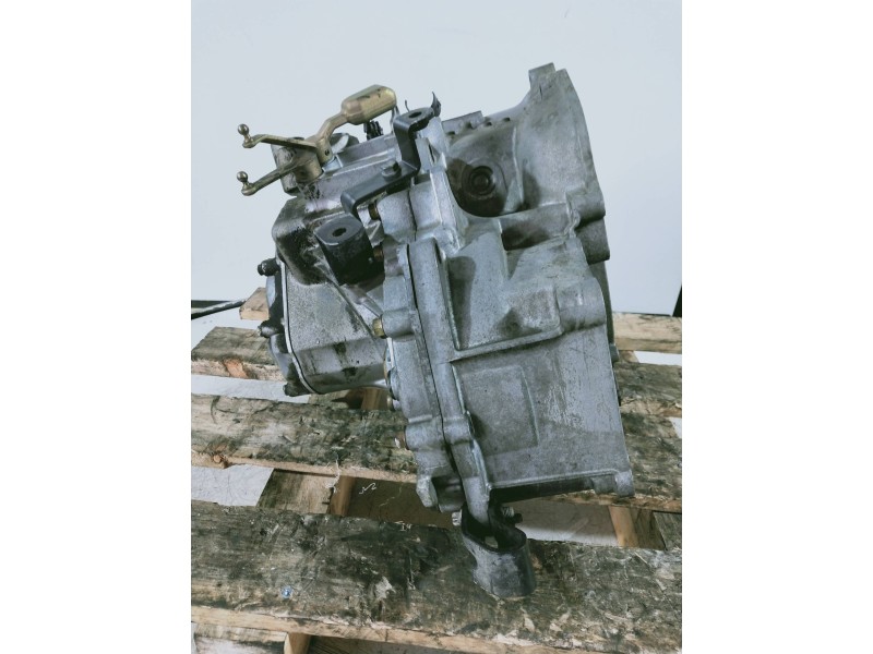 Recambio de caja cambios para opel signum básico referencia OEM IAM S13832B77823 GU13101 871 5V