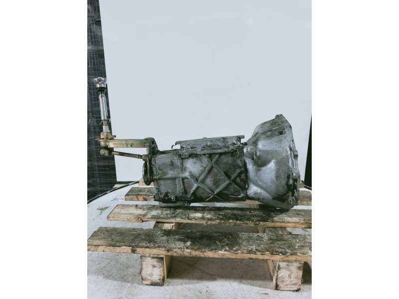 Recambio de caja cambios para volvo serie 240 berlina 240 gl referencia OEM IAM   5V