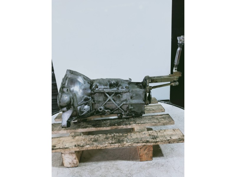 Recambio de caja cambios para volvo serie 240 berlina 240 gl referencia OEM IAM   5V