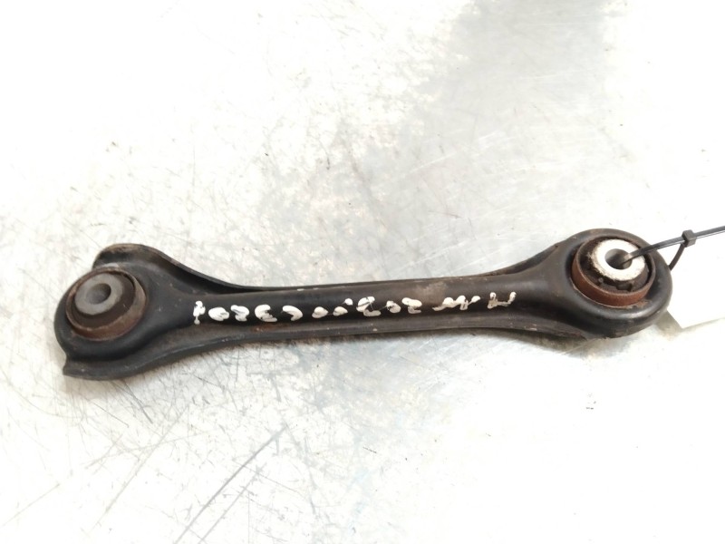 Recambio de brazo suspension inferior trasero derecho para mercedes clase c (w203) berlina 3.2 v6 18v cat referencia OEM IAM   