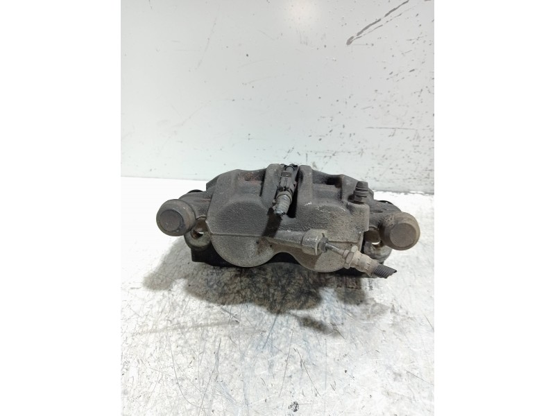 Recambio de pinza freno delantera izquierda para renault maxity fg 130.35/45 referencia OEM IAM   