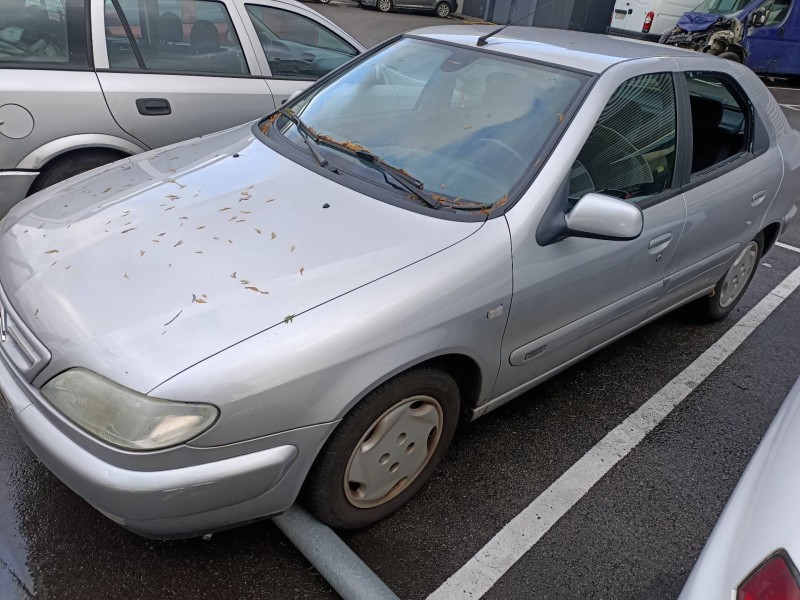 citroen xsara berlina del año 2000