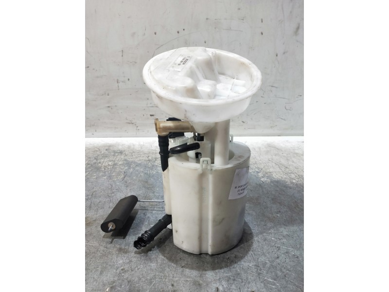 Recambio de bomba combustible para mercedes clase c (w203) sportcoupe c 180 compressor (203.746) referencia OEM IAM 0986580184  