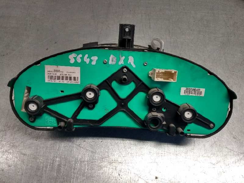 Recambio de cuadro instrumentos para peugeot 206 berlina 1.9 diesel referencia OEM IAM 9645096080  