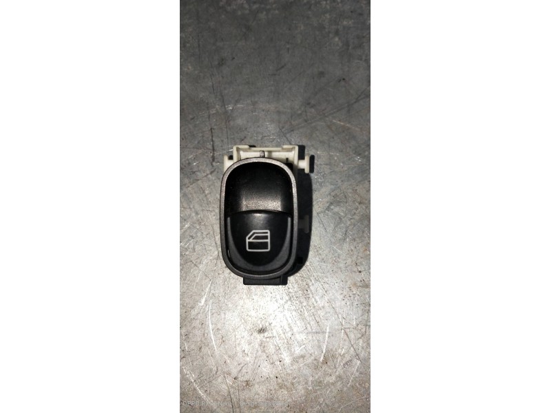 Recambio de mando elevalunas delantero derecho para mercedes clase c (w203) sportcoupe c 180 compressor (203.746) referencia OEM