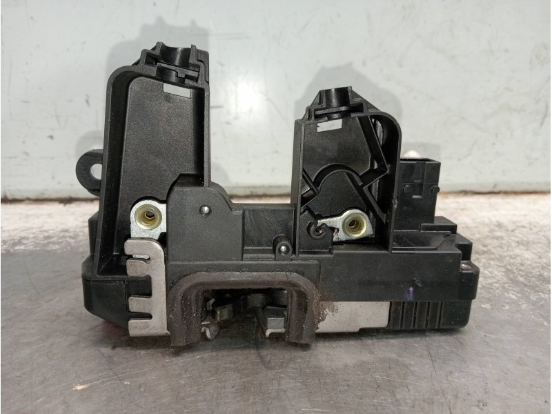 Recambio de motor cierre centralizado trasero derecho para opel signum básico referencia OEM IAM 24447346 5P 