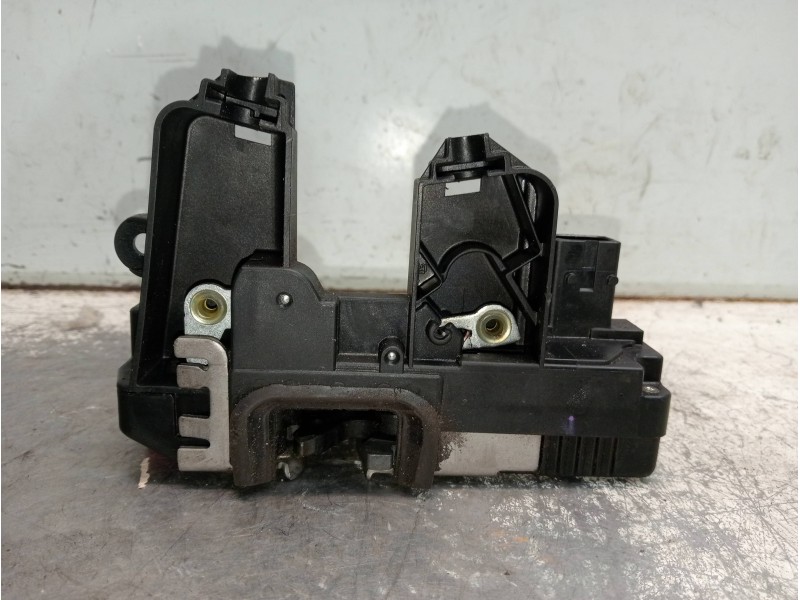 Recambio de motor cierre centralizado trasero derecho para opel signum básico referencia OEM IAM 24447346 5P 