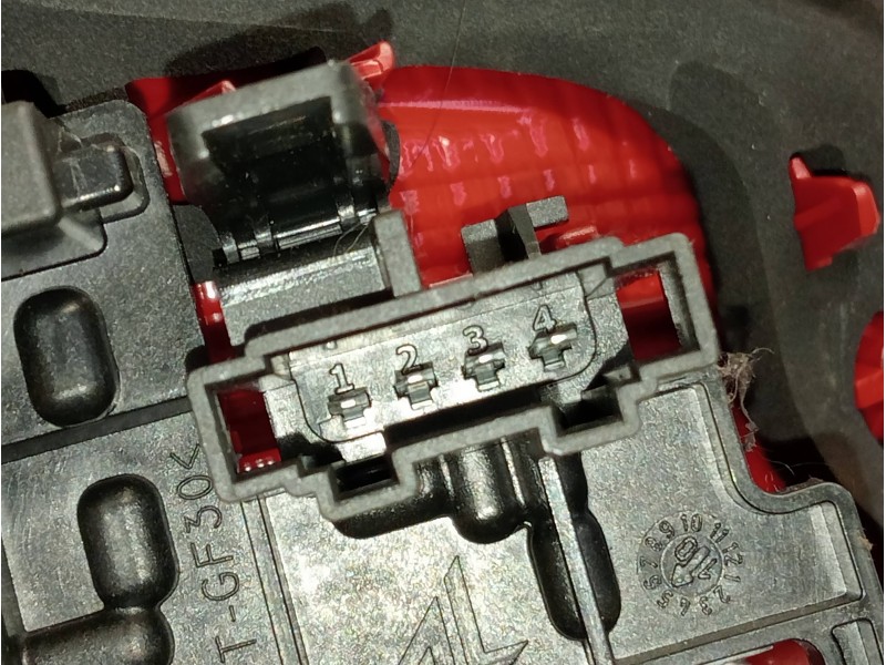 Recambio de piloto trasero derecho interior para seat ibiza st (6j8) style referencia OEM IAM   