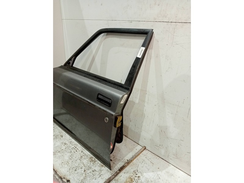 Recambio de puerta delantera izquierda para volvo serie 240 berlina 240 gl referencia OEM IAM   