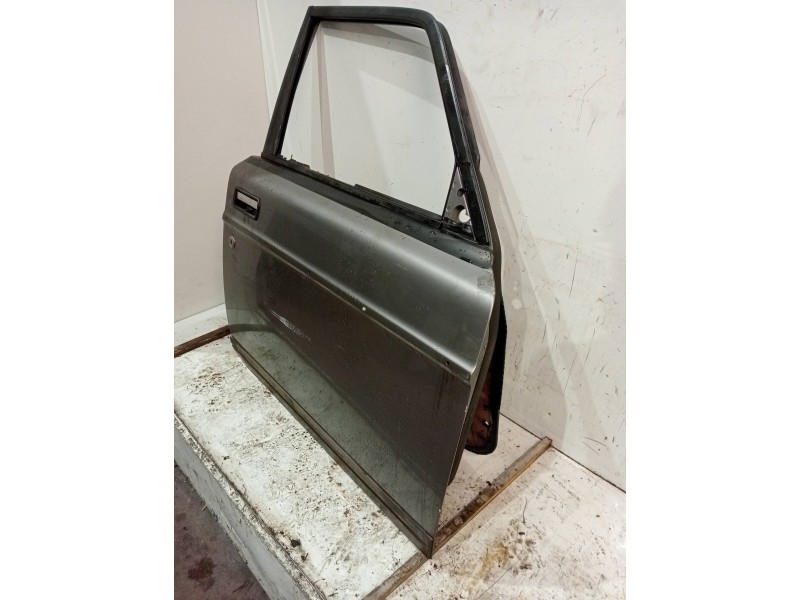 Recambio de puerta delantera derecha para volvo serie 240 berlina 240 gl referencia OEM IAM  5P 