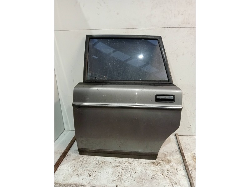 Recambio de puerta trasera izquierda para volvo serie 240 berlina 240 gl referencia OEM IAM  5P 