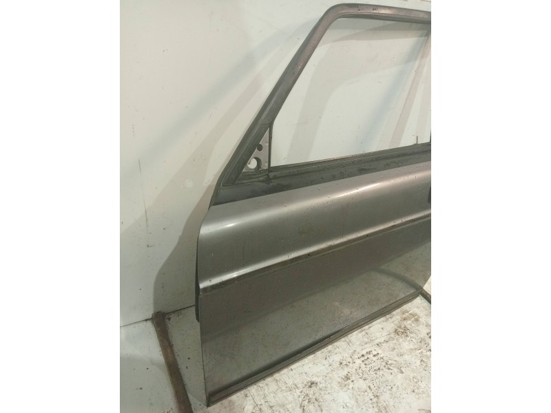 Recambio de aleta delantera izquierda para volvo serie 240 berlina 240 gl referencia OEM IAM  5P 