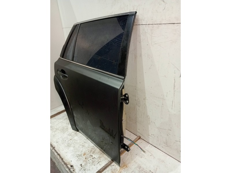 Recambio de puerta trasera derecha para subaru legacy lim. b14 limited referencia OEM IAM  5P 5P