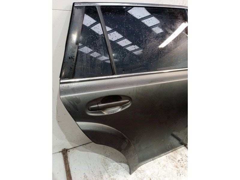 Recambio de puerta trasera derecha para subaru legacy lim. b14 limited referencia OEM IAM  5P 5P