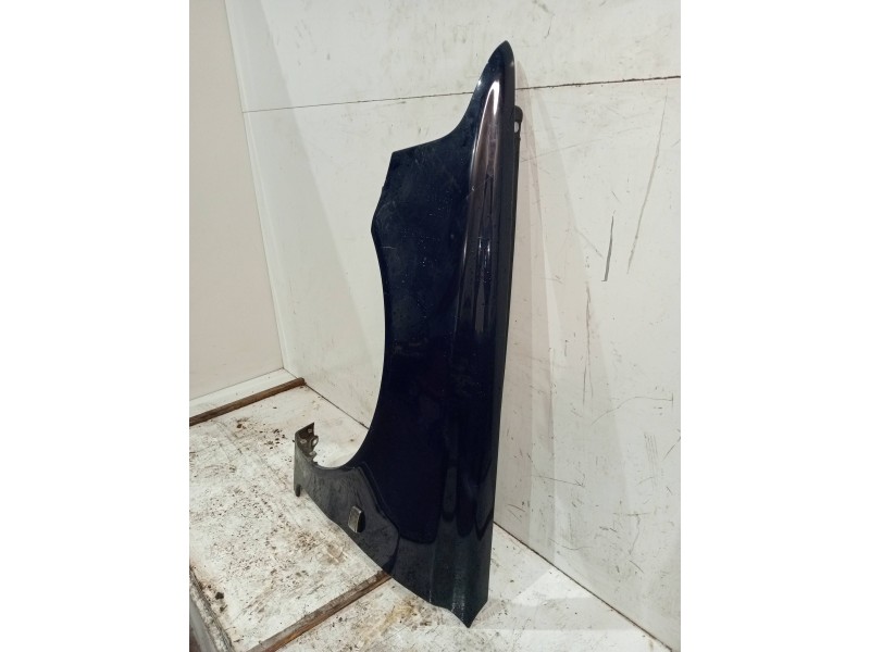 Recambio de aleta delantera izquierda para volvo s40 berlina 1.9 d+ (85kw) referencia OEM IAM   