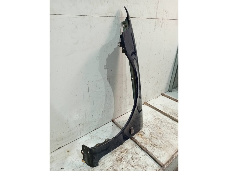 Recambio de aleta delantera izquierda para volvo s40 berlina 1.9 d+ (85kw) referencia OEM IAM   