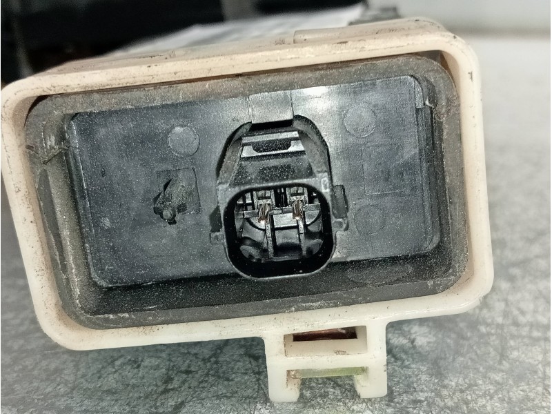 Recambio de motor cierre centralizado trasero derecho para volvo s40 berlina 1.9 d+ (85kw) referencia OEM IAM  4P 