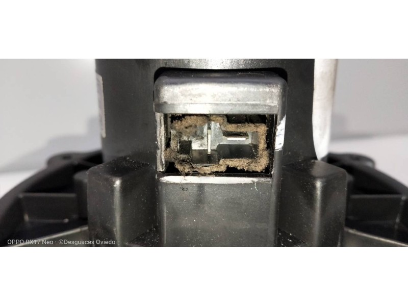 Recambio de motor calefaccion para kia cerato 2.0 ex crdi berlina (4-ptas.) referencia OEM IAM   