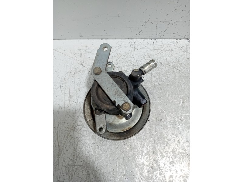 Recambio de bomba direccion para volvo serie 240 berlina 240 gl referencia OEM IAM   