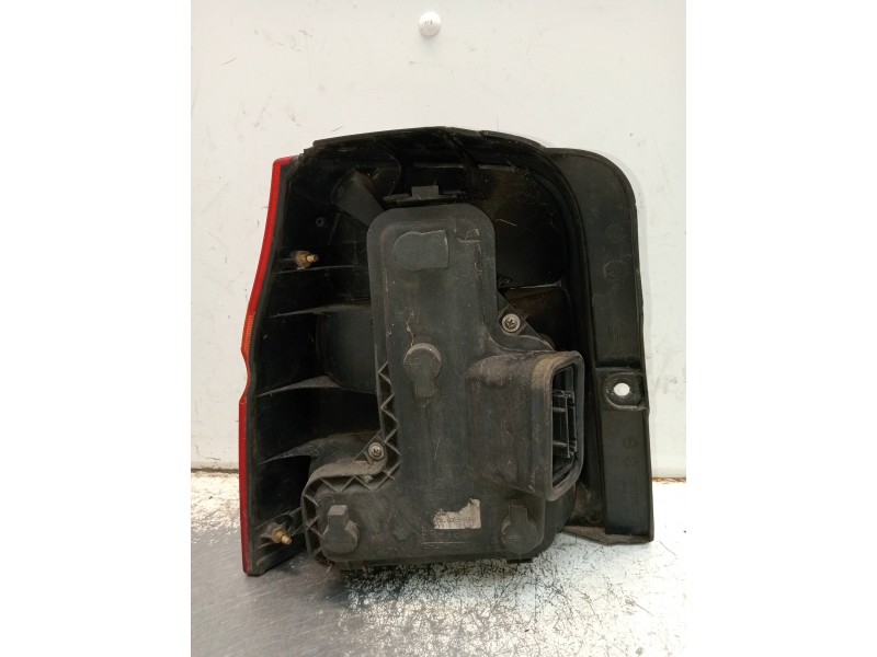 Recambio de piloto trasero derecho para seat arosa (6h1) street referencia OEM IAM   
