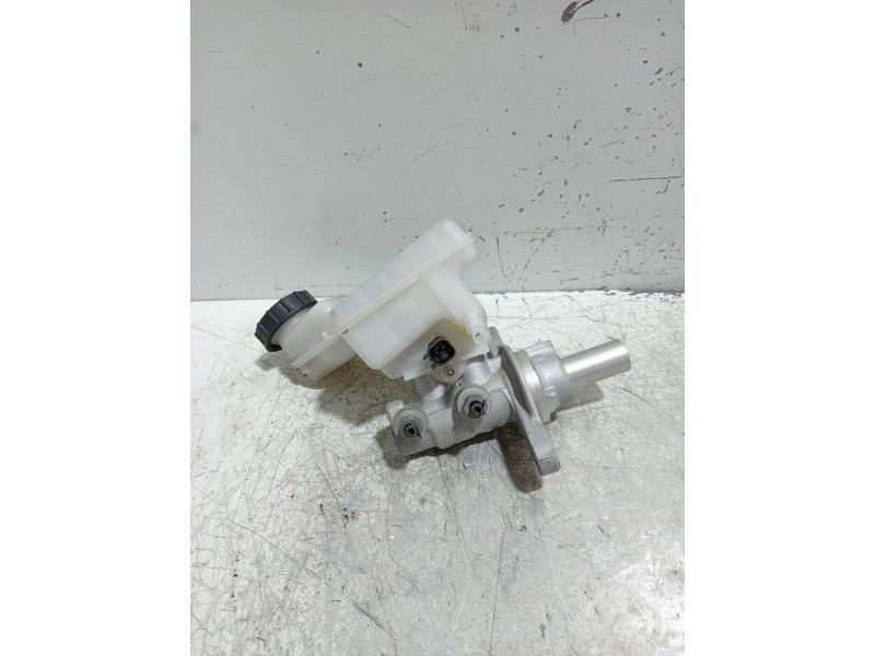 Recambio de bomba freno para ford fiesta (ce1) trend referencia OEM IAM 0204823339  