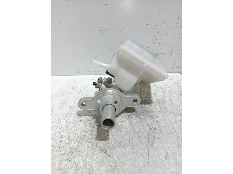 Recambio de bomba freno para ford fiesta (ce1) trend referencia OEM IAM 0204823339  