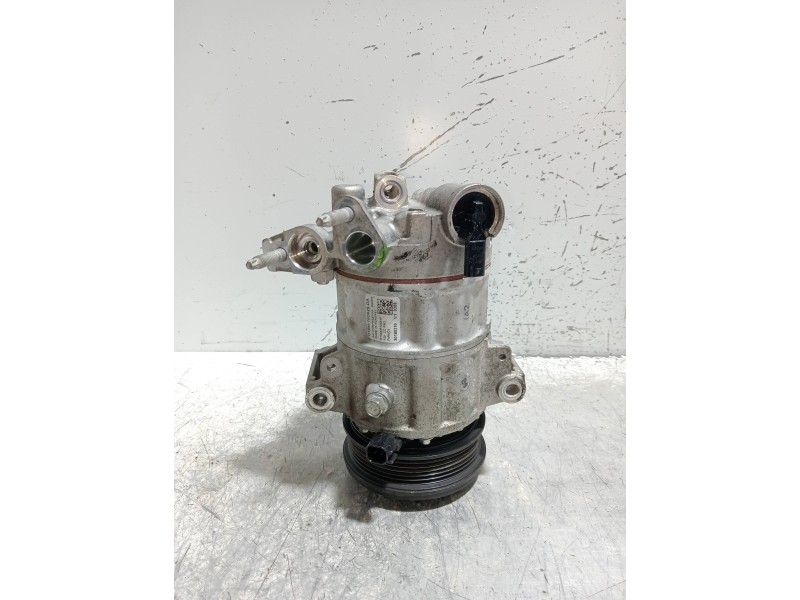 Recambio de compresor aire acondicionado para ford fiesta (ce1) trend referencia OEM IAM H1BH19D629DA 20180310 