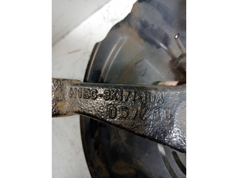 Recambio de mangueta delantera izquierda para ford fiesta (ce1) trend referencia OEM IAM H1BC3K171B1A  
