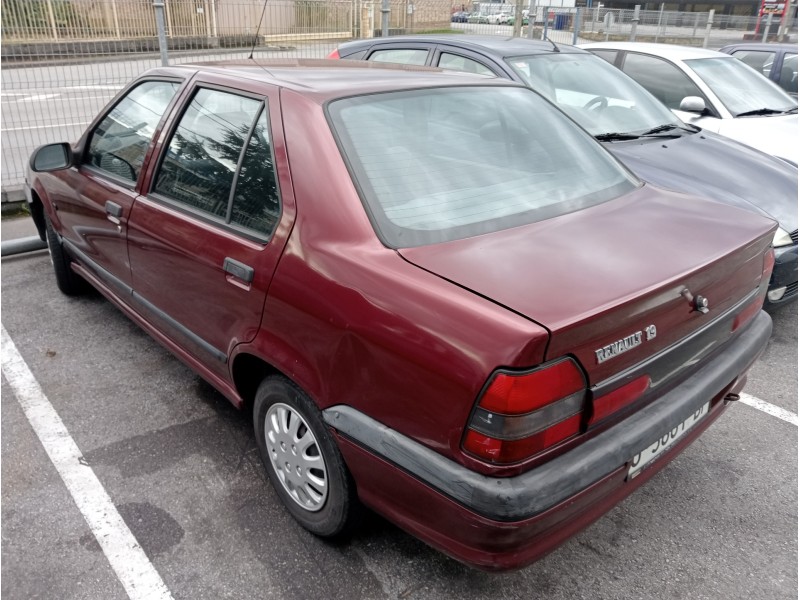renault 19 (b/c/l53) del año 1992