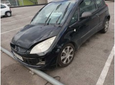 mitsubishi colt berlina 3 (cz) del año 2007