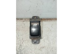Recambio de mando elevalunas delantero derecho para kia cerato 2.0 ex crdi berlina (4-ptas.) referencia OEM IAM   