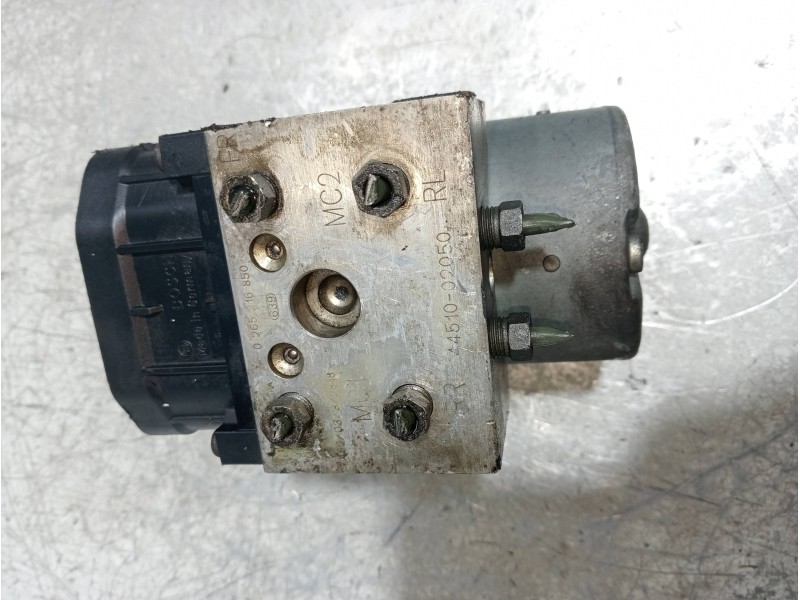 Recambio de abs para toyota corolla (e12) 2.0 d-4d linea luna berlina referencia OEM IAM 0265216850 4451002050 
