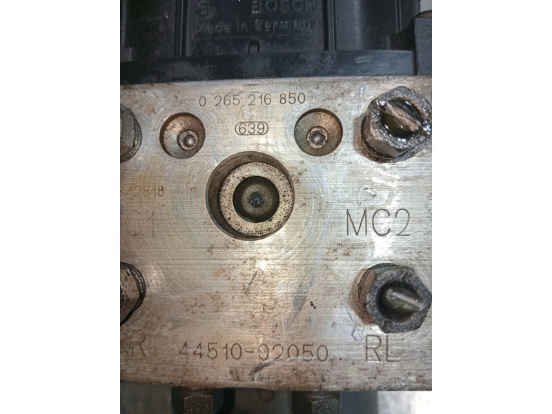 Recambio de abs para toyota corolla (e12) 2.0 d-4d linea luna berlina referencia OEM IAM 0265216850 4451002050 