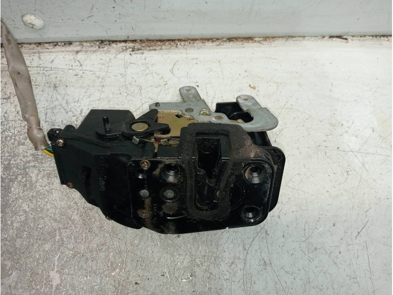 Recambio de motor cierre centralizado trasero derecho para kia cerato 2.0 ex crdi berlina (4-ptas.) referencia OEM IAM  4P 