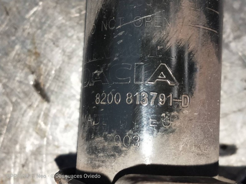 Recambio de amortiguador delantero izquierdo para dacia duster ii comfort referencia OEM IAM 8200813791D  