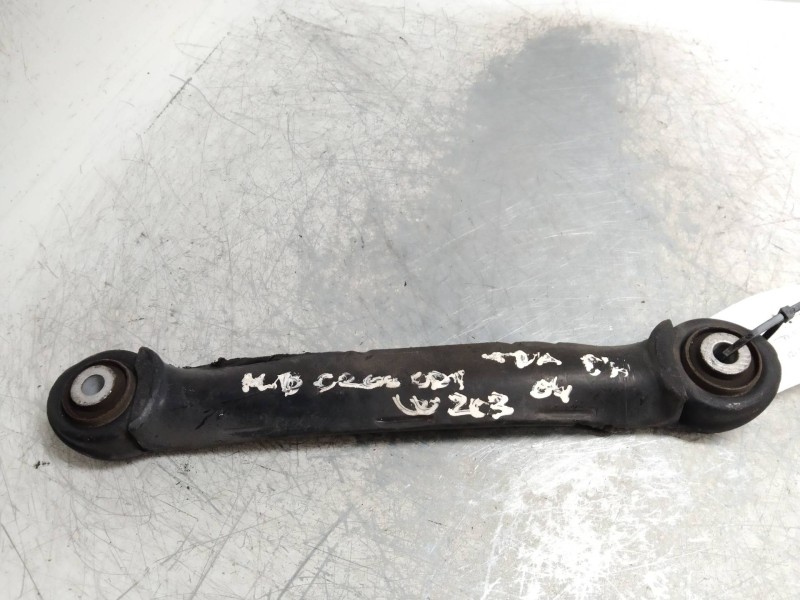Recambio de brazo suspension inferior trasero derecho para mercedes clase c (w203) familiar 2.2 cdi cat referencia OEM IAM   